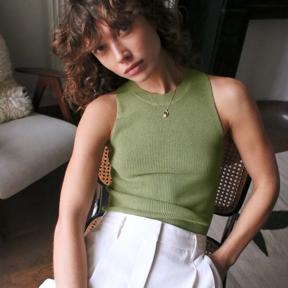 Aritzia Tops - Green Knit Top Aritzia Wilfred